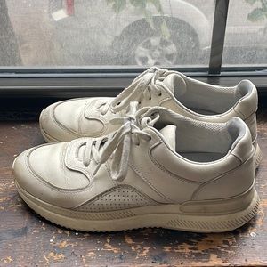 Everlane sneakers